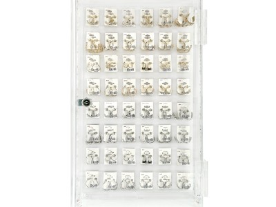 18" DISPLAY - C PIN 1 & 2 SET